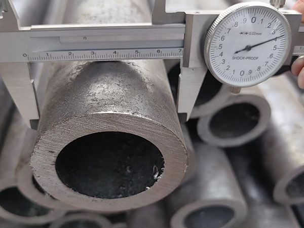 無(wú)縫鋼管切割